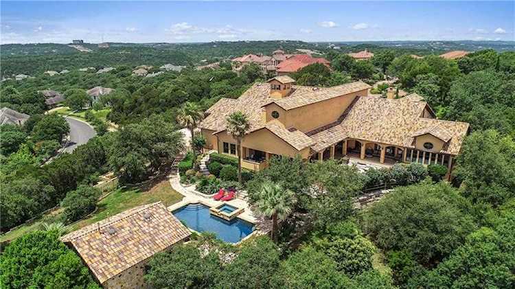 5905 Bold Ruler Way Austin, TX 78746