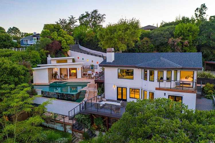 731 Fawn Drive San Anselmo, CA 94960