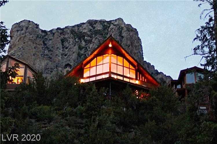 399 Crestview Dr Mount Charleston, NV 89124