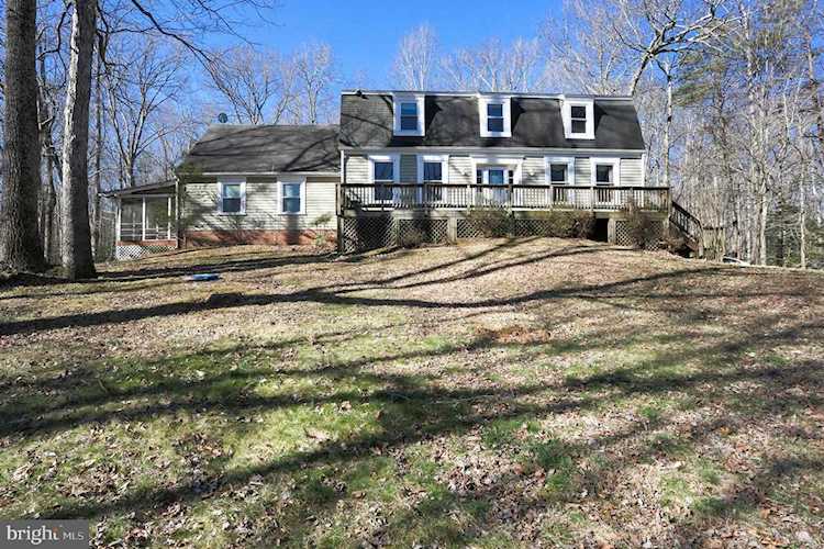 13900 Napa Dr Manassas, VA 20112 | MLS ® VAPW495422 Photo 1