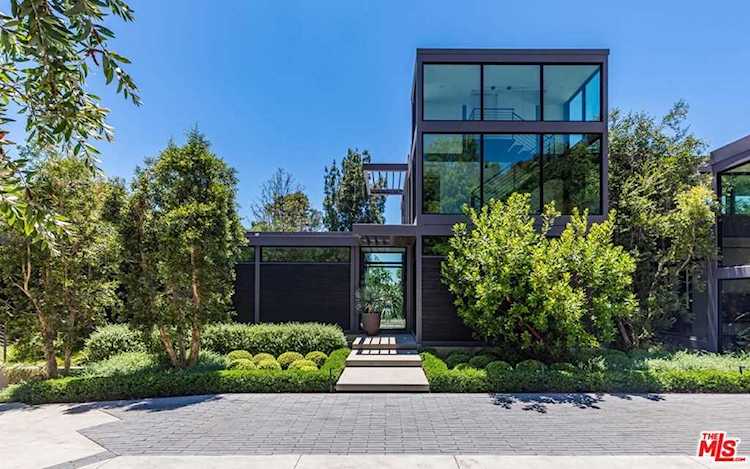 9321 Cherokee Lane Beverly Hills, CA 90210