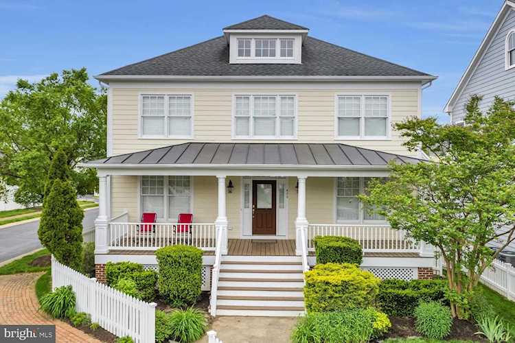 620 Greysands Ln Purcellville, VA 20132