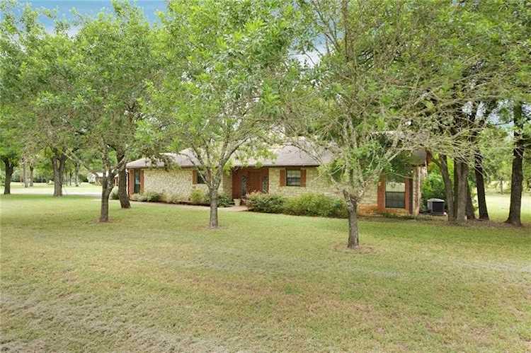 16101 Oak Grove Rd Buda, TX 78610