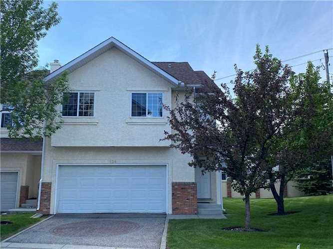 324 Prominence Heights SW Calgary, AB T3H 2Z6