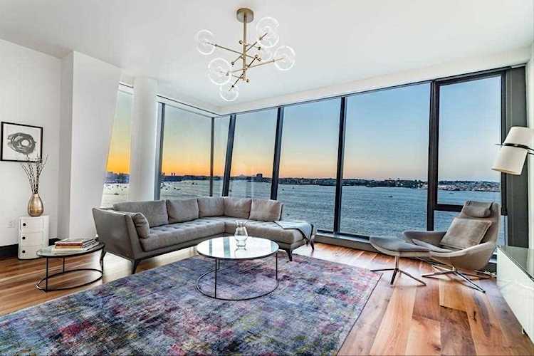 300 Pier 4 Blvd #7C Boston, MA 02210