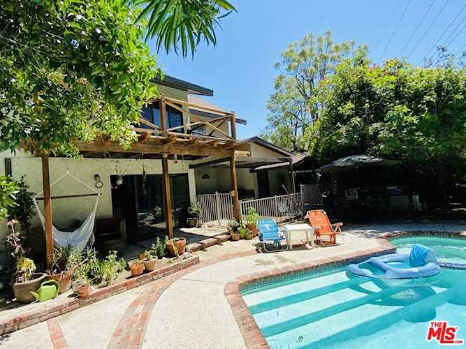 1119 N Maple Street Burbank, CA 91505
