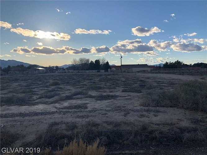 3520 S Twilight Pahrump, NV 89048