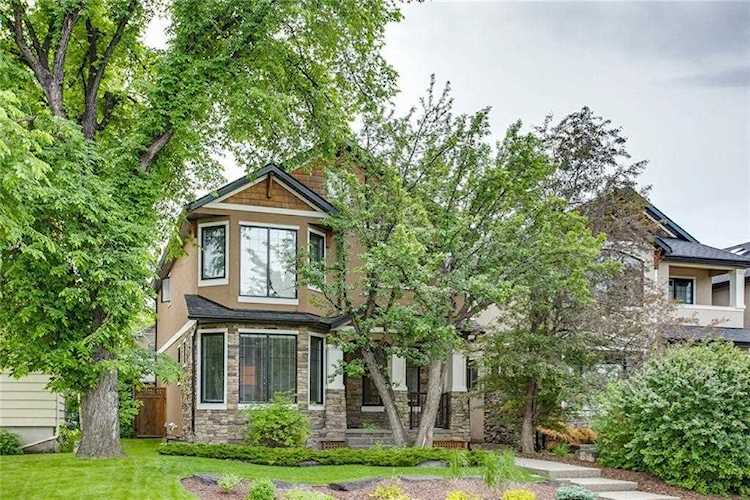 617 26 Avenue NW Calgary, AB T2M 2E6