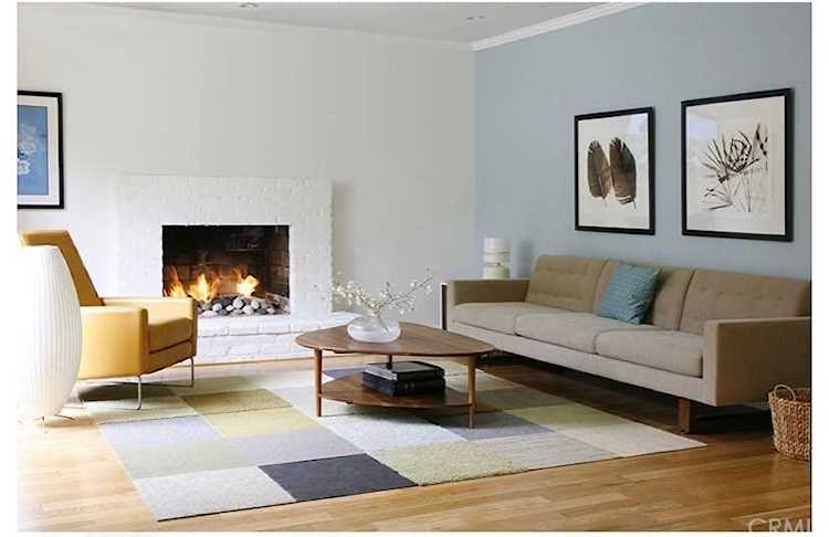 558 33rd Street in Manhattan Beach, CA - MLS# SB20123834 Photo 1