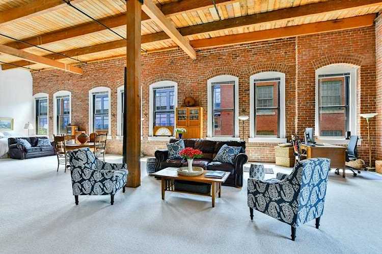 15 Sleeper St #502 Boston, MA 02210