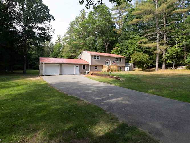 154 W Parish Rd Concord, NH 03303