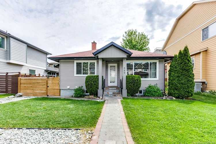 559 Elliot Avenue Kelowna, BC V1Y5S9
