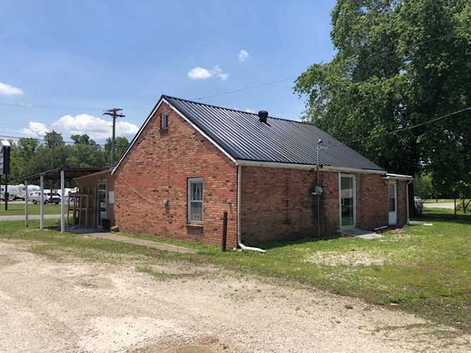 210 W College Avenue Stanton, KY 40380 MLS 20012895