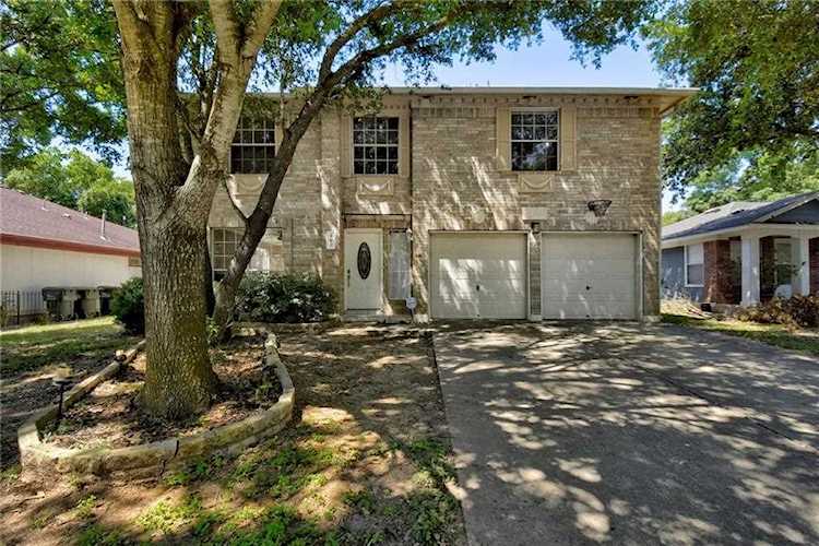 160 Masonwood Dr Kyle, TX 78640