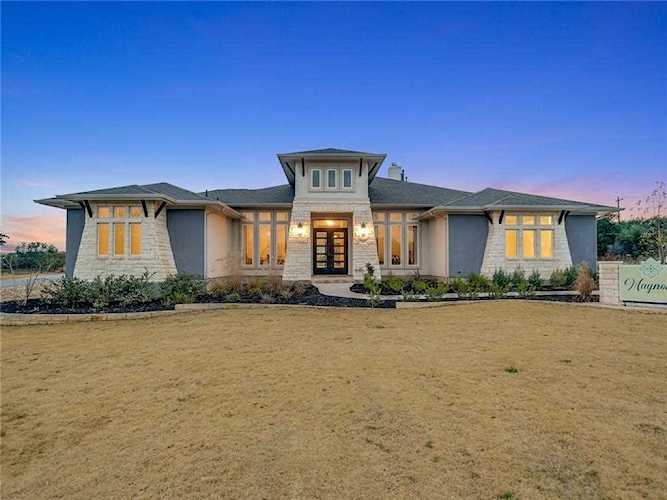 101 Council Oak Ct Spicewood, TX 78669
