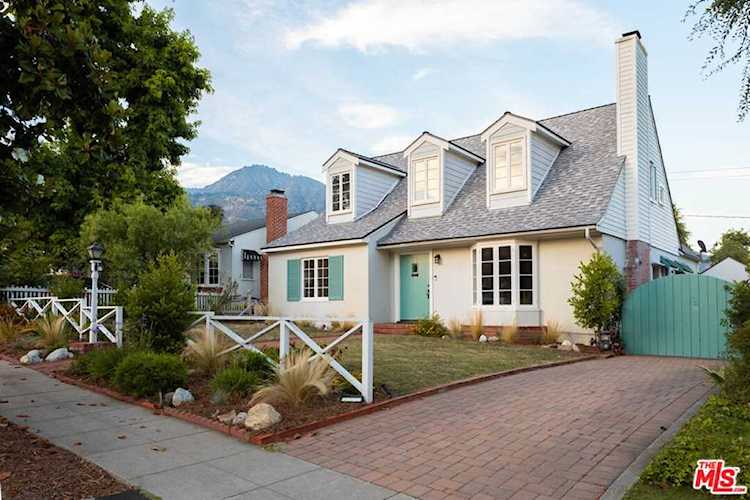 1596 N Roosevelt Avenue Pasadena, CA 91104
