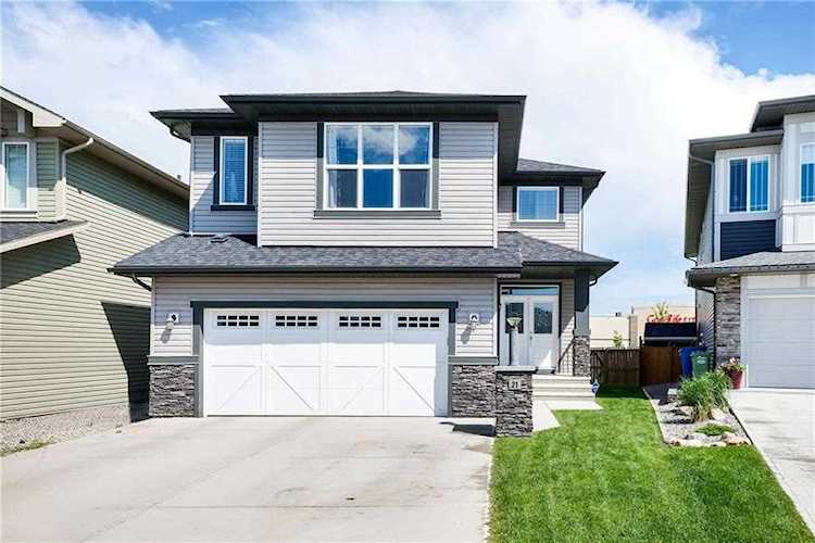 21 Cimarron Springs Green Okotoks, AB T1S 0M3