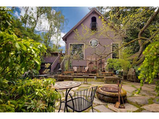 3135 SE Van Water St Milwaukie, OR 97222