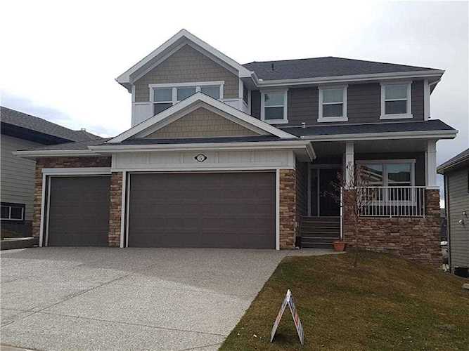5 Crestridge Rise SW Calgary, AB T3B 0M1