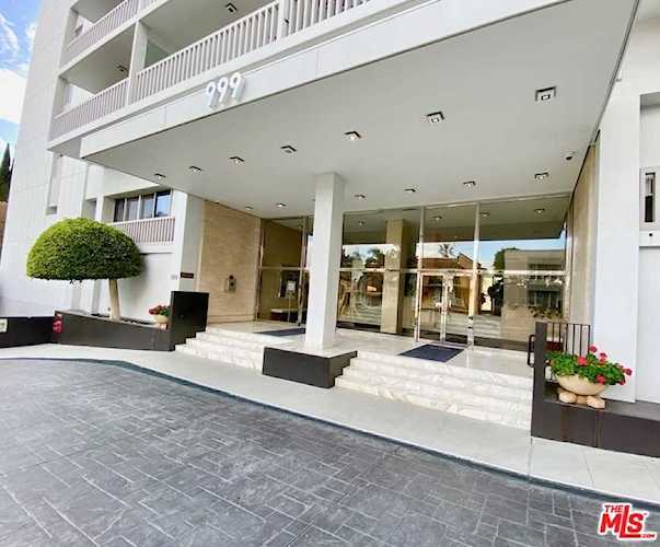 999 N Doheny Drive #103 West Hollywood, CA 90069