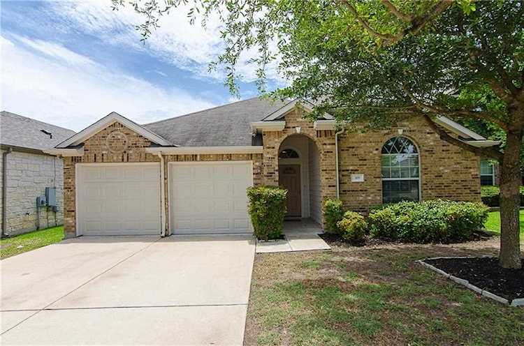 319 King Elder Ln Leander, TX 78641