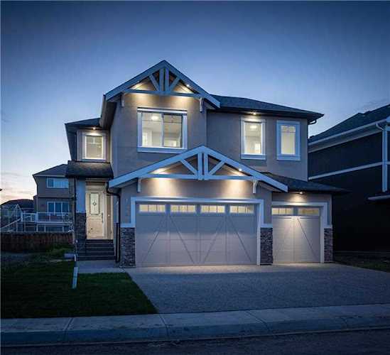 142 Kinniburgh Crescent Chestermere, AB T1X 1Y1