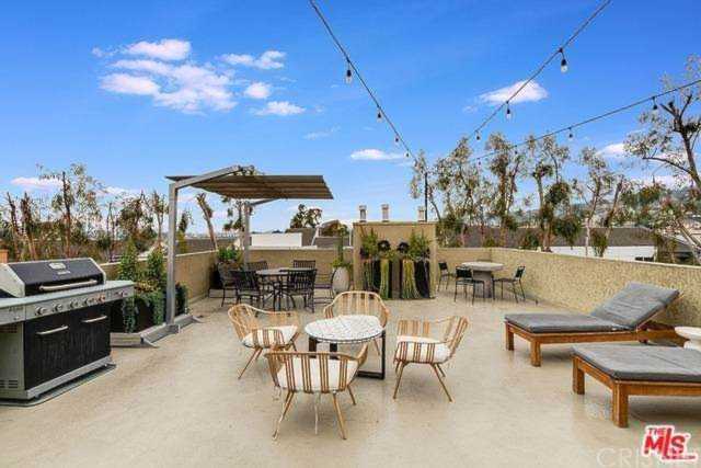 740 N Kings Road #201 West Hollywood, CA 90069