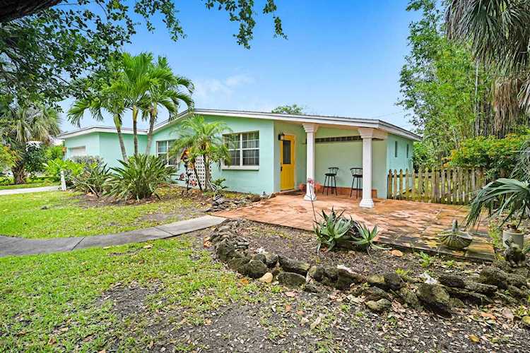 1884 Gulf Court Indialantic, FL 32903