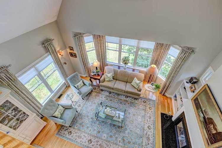 10 Aberdeen #10 Plymouth, MA 02360