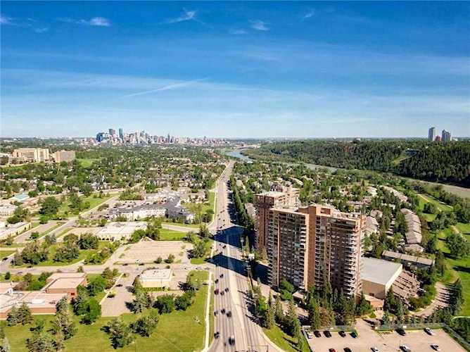 80 Point Mckay Crescent NW #74 Calgary, AB T3B 4W4