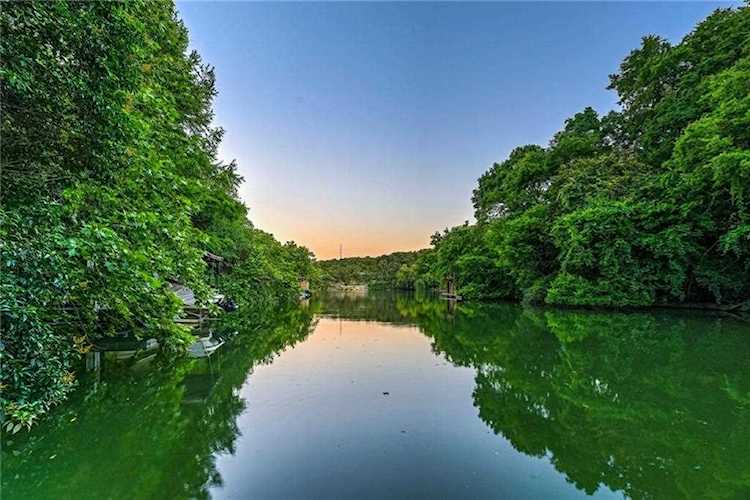 1881 Westlake Dr Austin, TX 78746