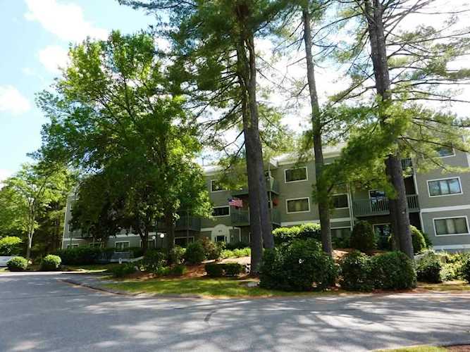 45-306 Dogwood Dr #94 Nashua, NH 03062