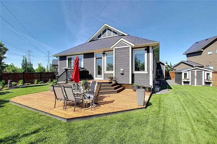 260 Aspenmere Circle Chestermere, AB T1X 0T6