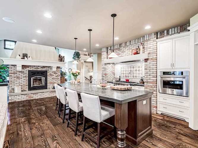 302024 224 Street W Rural Foothills County, AB T1S 2Y8