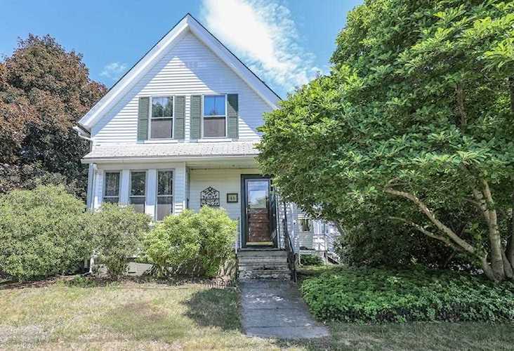 41 Pleasant St Templeton, MA 01468