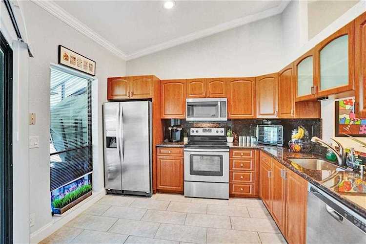9344 Ketay Cir #3 Boca Raton, FL 33428
