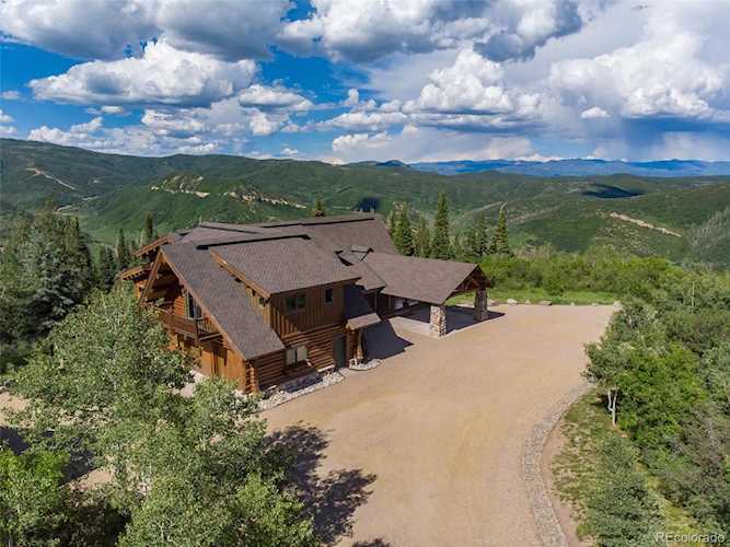 40600 Valley Dr Steamboat Springs, CO 80487