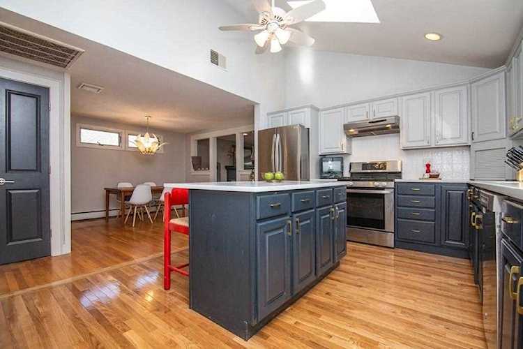 14 Ramsay Road Marblehead, MA 01945