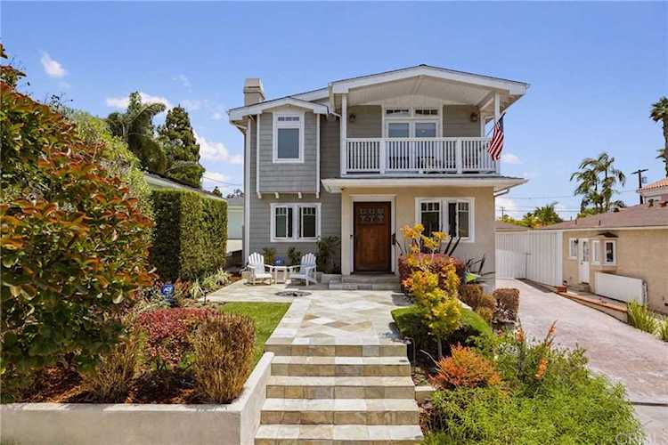 804 S Juanita Avenue Redondo Beach, CA 90277