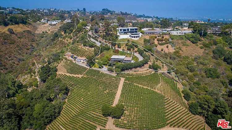 937 Linda Flora Drive Los Angeles, CA 90049