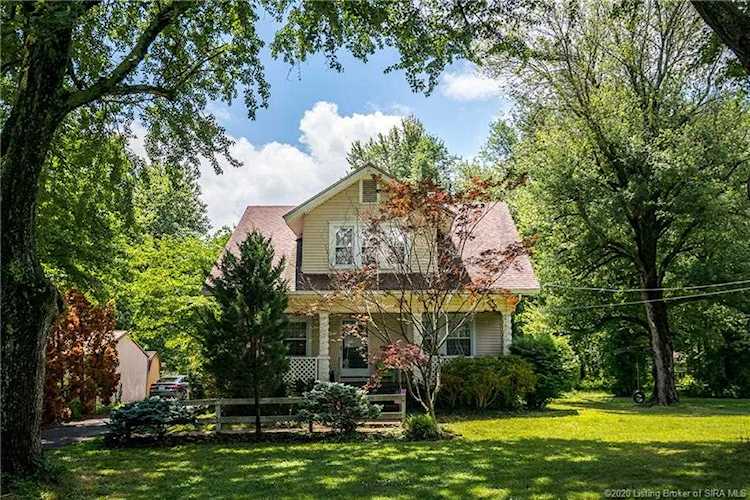 1044 Minor Ln Louisville, KY 40219