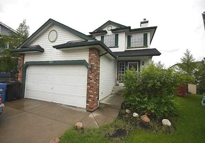 357 Douglas Glen Heath SE Calgary, AB T2Z 2W5
