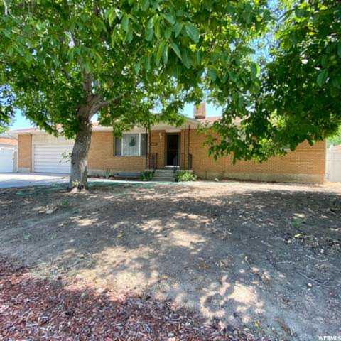 11415 S Sandy Creek E Dr Sandy, UT 84094