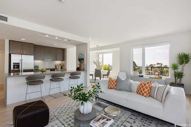 52 Innes Court #209 San Francisco, CA 94124