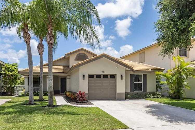 7857 Manor Forest Ln Boynton Beach, FL 33436