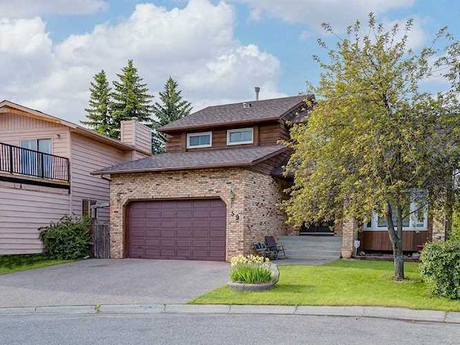 59 Whiteram Ct NE Calgary, AB T1Y 5J7