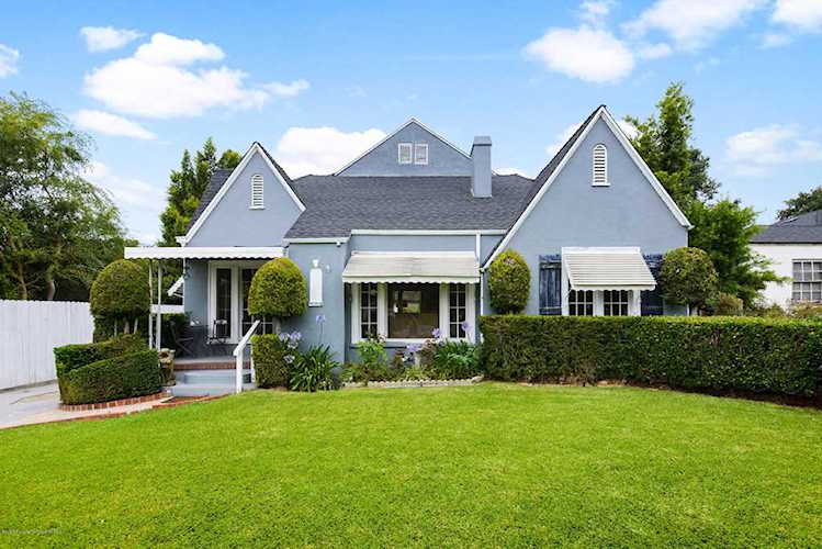 1423 Coolidge Avenue Pasadena, CA 91104