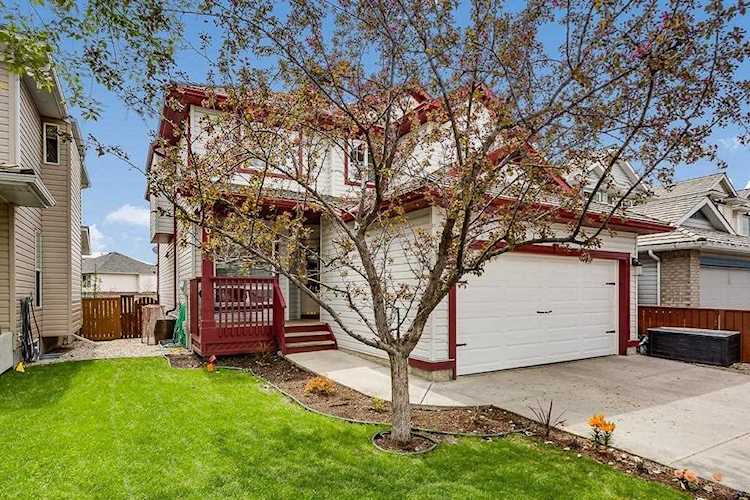 261 Mt Brewster Circle SE Calgary, AB T2Z 3J2