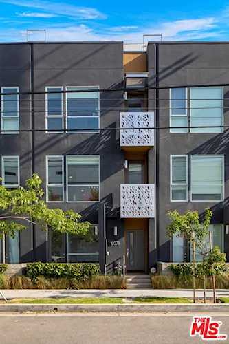 6071 W Studio Court Los Angeles, CA 90038