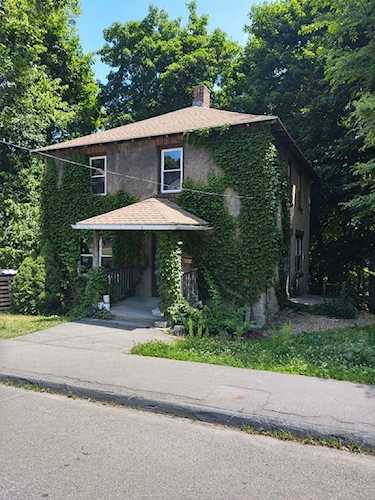81 Grant St. Gardner, MA 01440